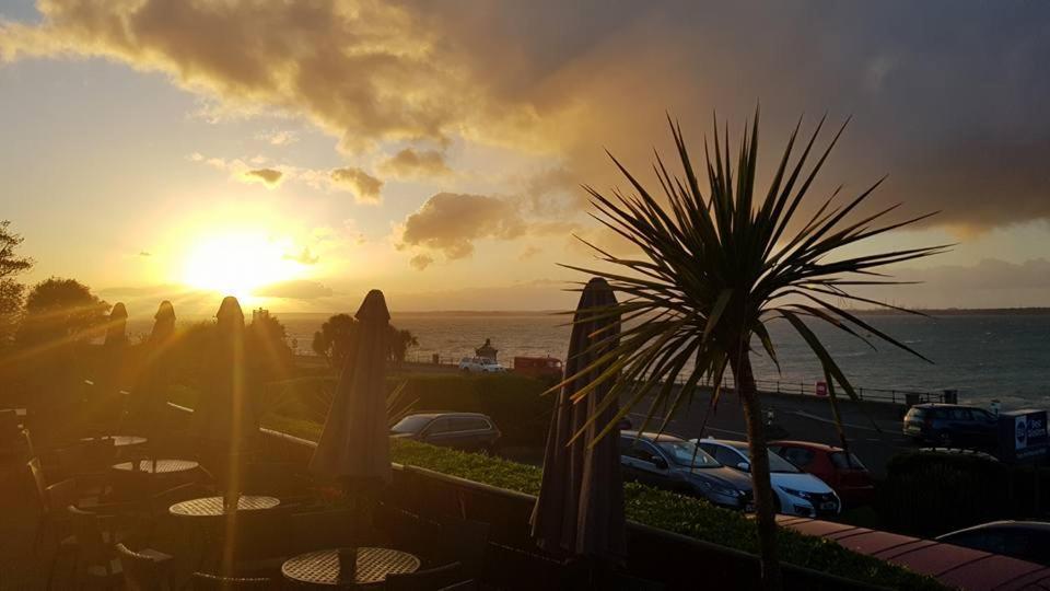 Best Western New Holmwood Hotel Cowes  Exterior foto
